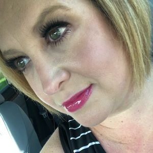 Meet your Posher, Dawn